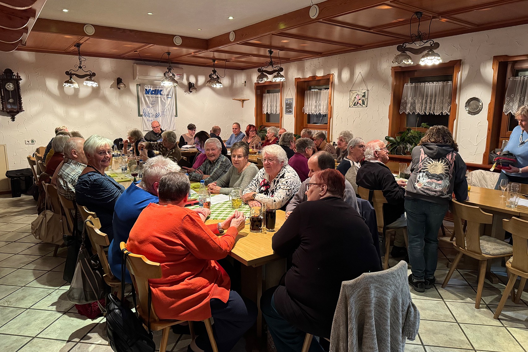 Ein Gruppenfoto der Jahreshauptversammlung