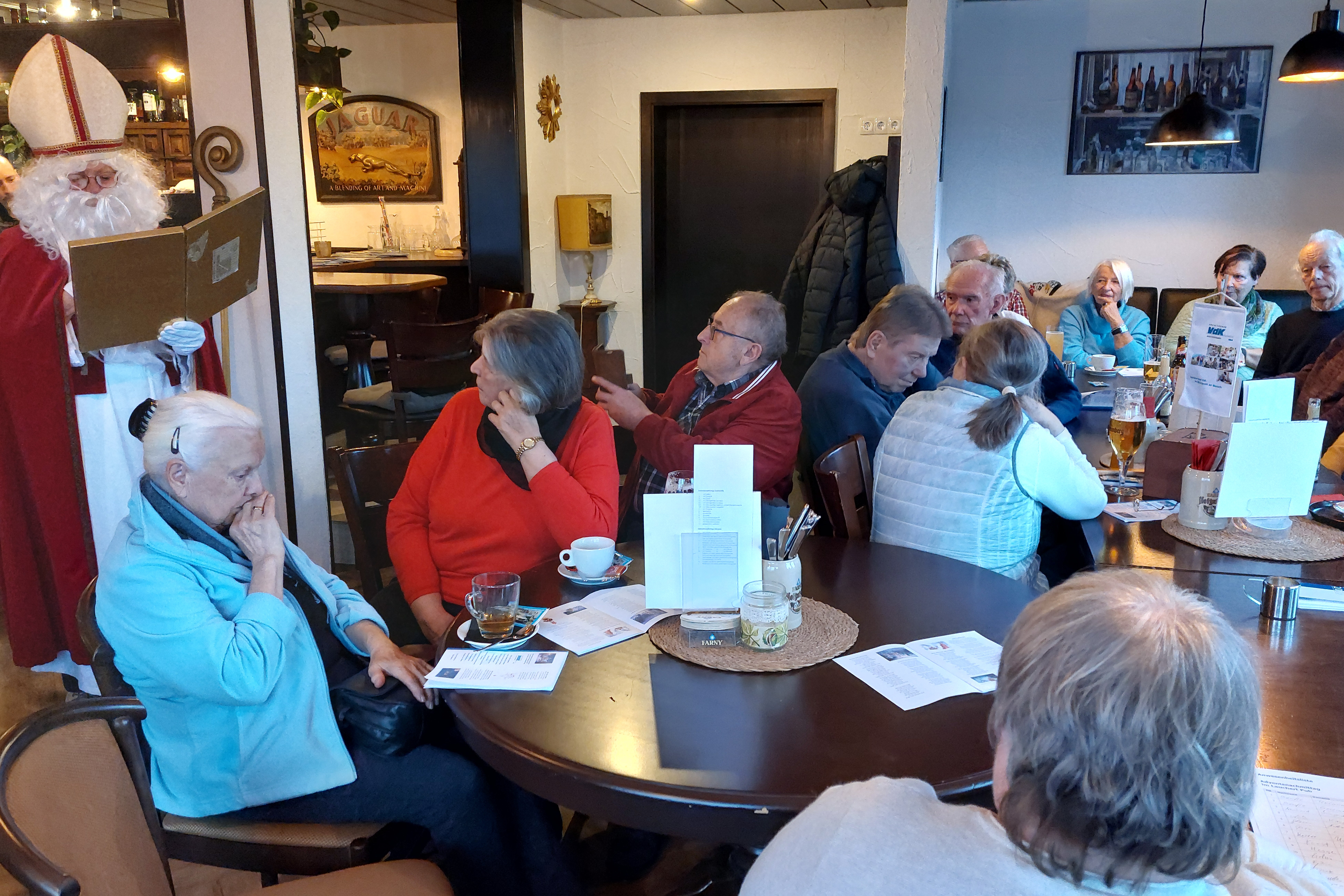 VdK Adventstreff im Lauchert Pub eine gelungene Veranstaltung