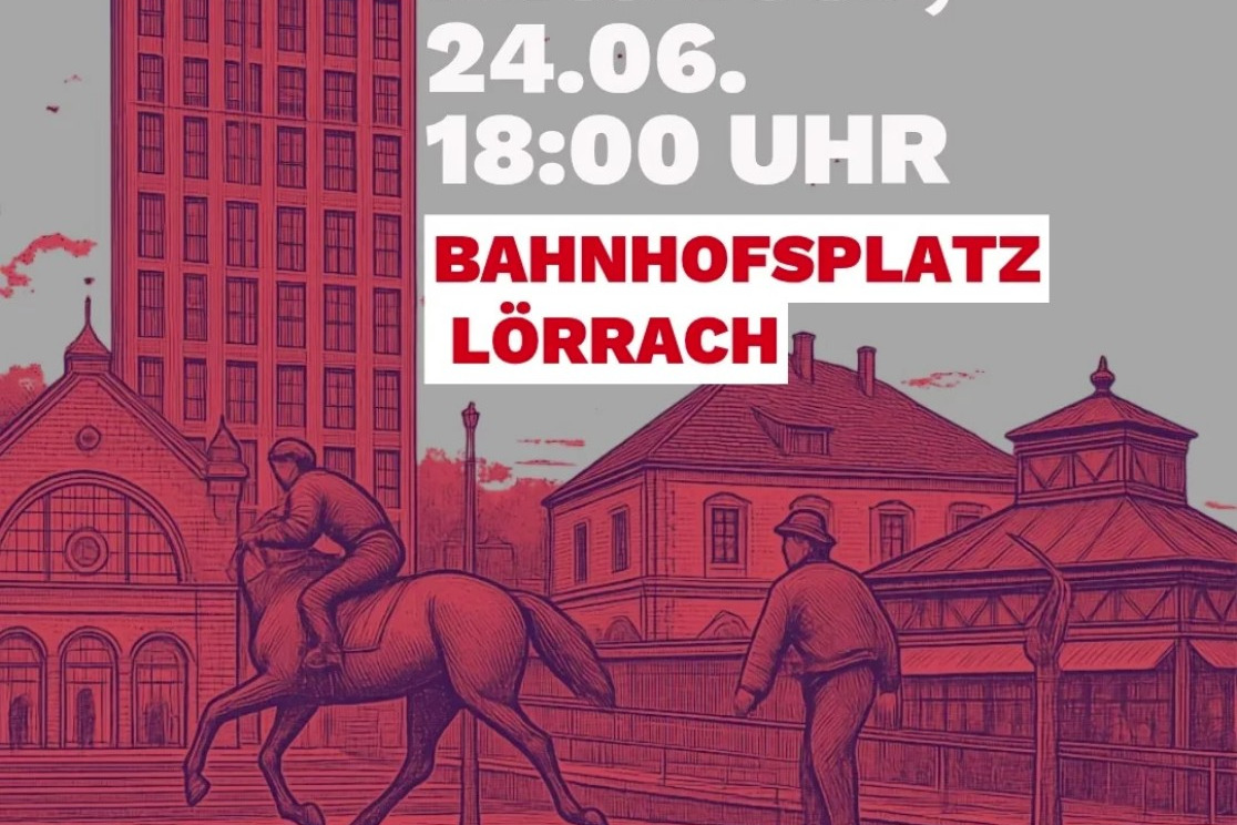 Plakatmotiv: Perspektive vom Bahnhofsplatz, wie gezeichnet mit dunkelrotem Hintergrund die zu sehenden Geb&auml;ude, darauf die Demoinfos und Logos der Aufrufenden