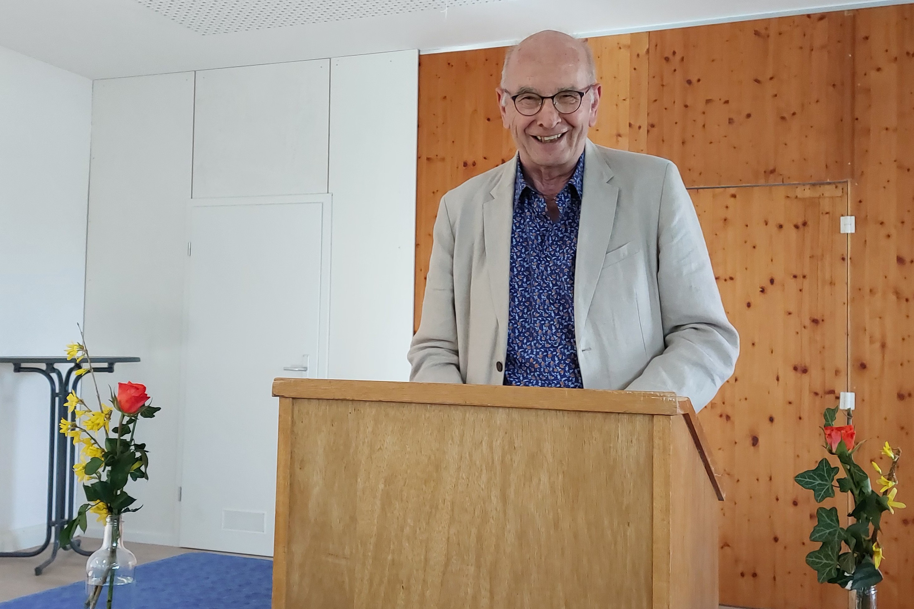 Manfred Bruessel Manfred Bruessel